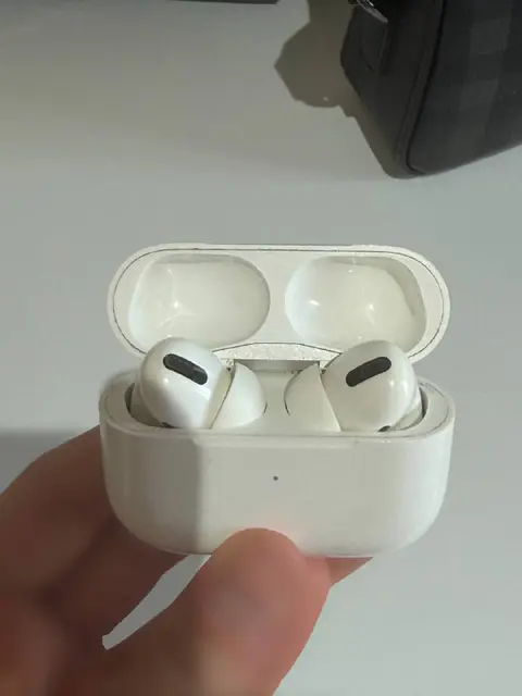 AirPods Pro (1-е поколение) — Тбилиси — 60 ₾