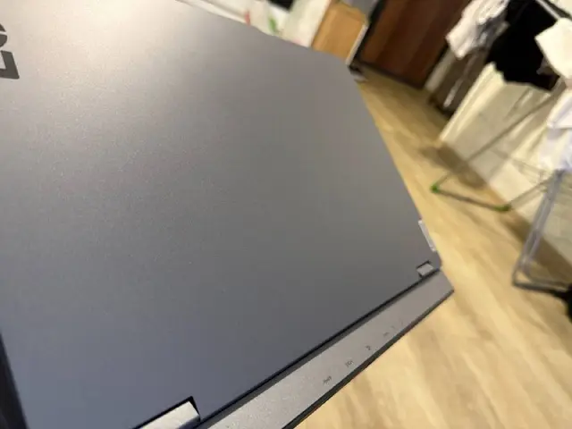 Ноутбук LOQ 15AHP10 — Батуми — 2 900 ₾