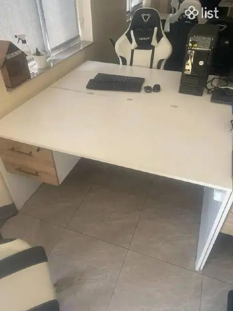 Компьютерный стол из MDF — Ереван — 15 000 ֏