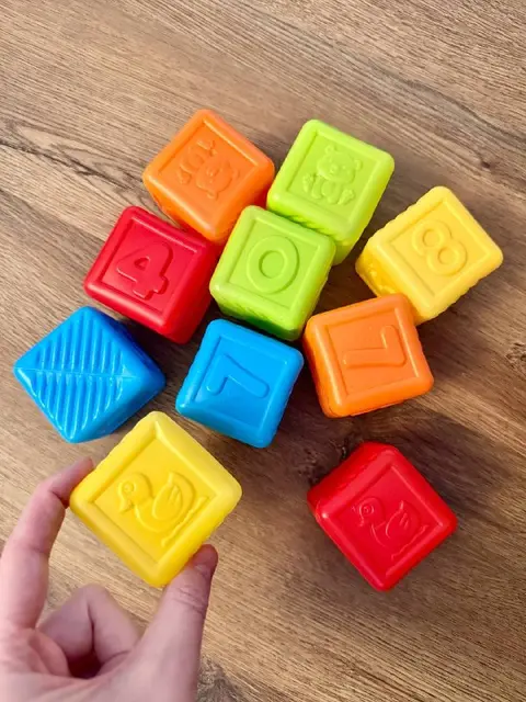 Кубики детские 10шт — Батуми — 10 ₾