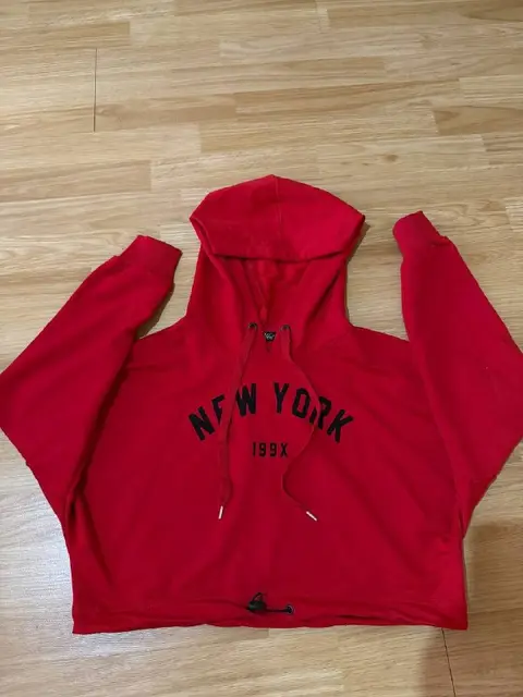Укороченный свитшот — Tbilisi — 10 ₾