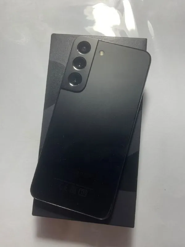 Samsung s22 на 256 гигов
