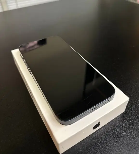 13 iPhone — Tbilisi — 550 ₾