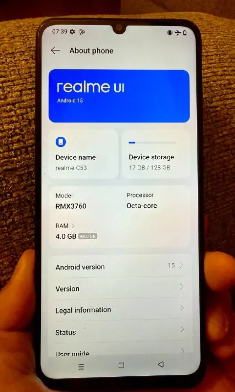 Realme C35