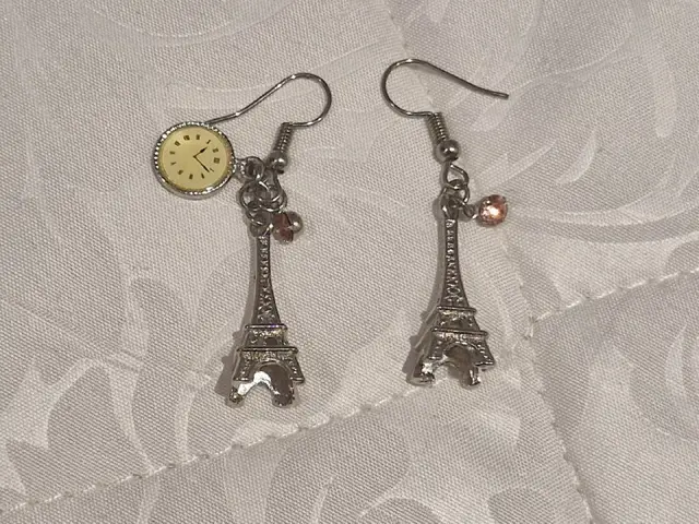 Серьги 300 драм — Ереван — 2 000 ֏