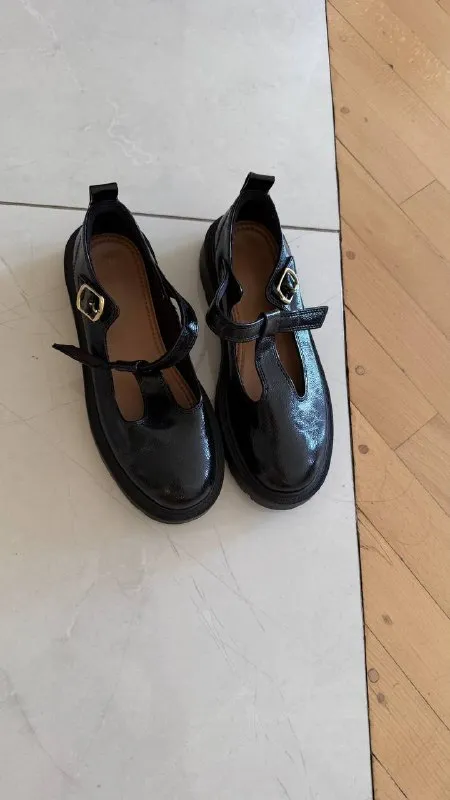 Туфли ZARA б/у