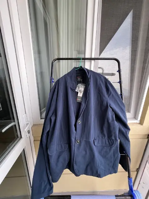 Курточка-пиждачок — Батуми — 40 ₾