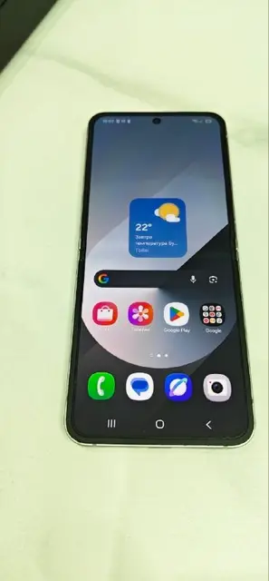 Samsung galaxy z flip 6 8/256 — Батуми — 1 300 ₾