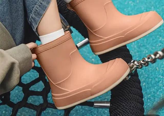 Резиновые сапоги — Batumi — 50 ₾