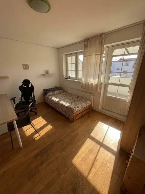 Комнату с балконом — Стамбул — 9 680 ₺