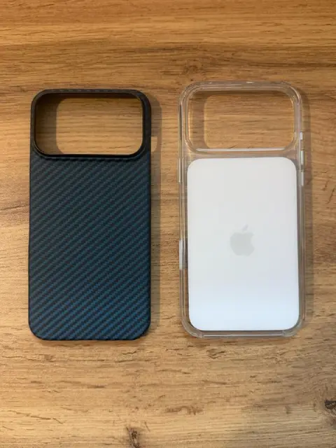 Apple Clear Case with MagSafe for iPhone 17 Pro — Тбилиси — 100 ₾