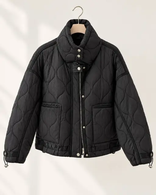 Чёрная стёганая куртка Zara — Батуми — 50 ₾
