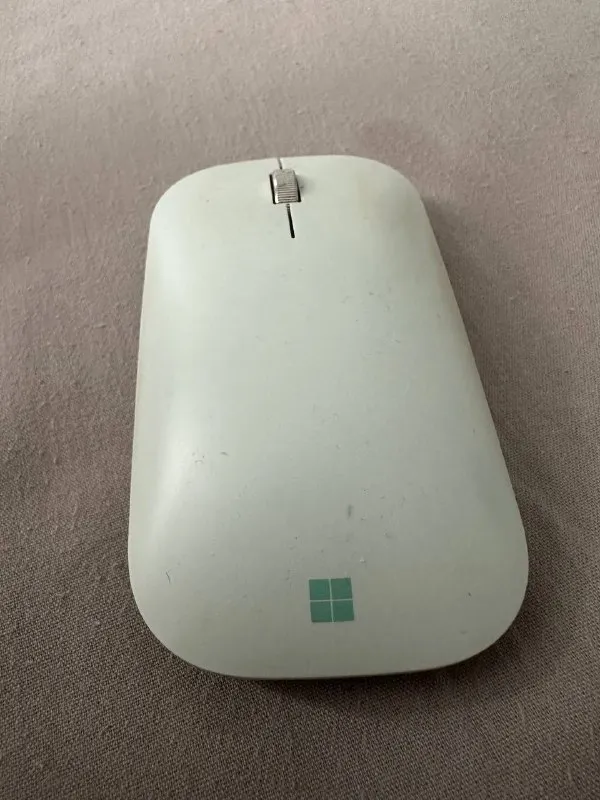 Беспроводная мышь Microsoft Modern Mobile Mouse