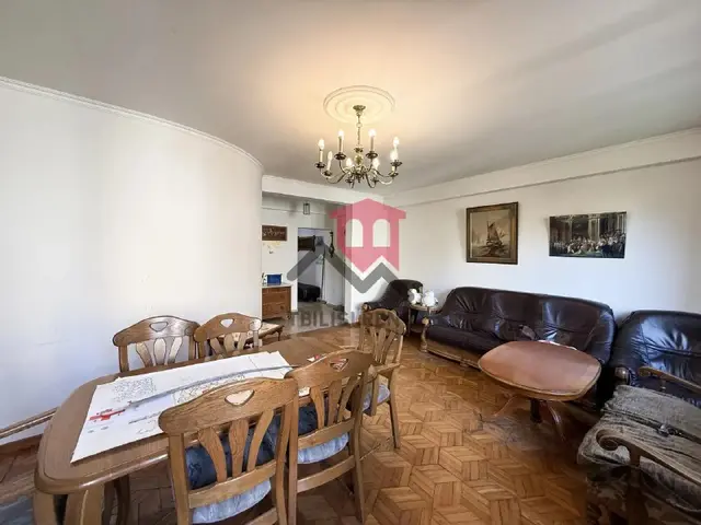 5-комнатная квартира — Тбилиси — 800 $