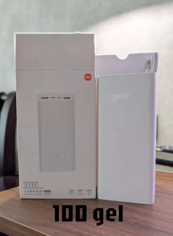 Xiaomi Mi Power Bank 3 емкостью 30000 мА·ч