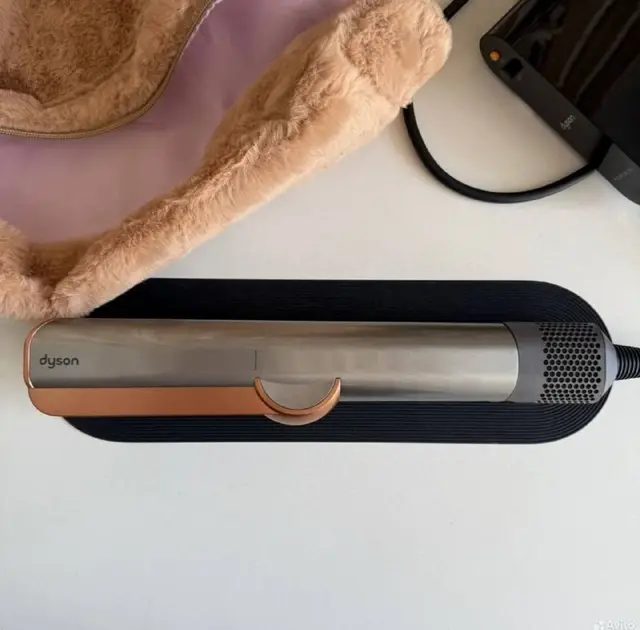 Dyson Airstrait ht01 — Batumi — 340 ₾