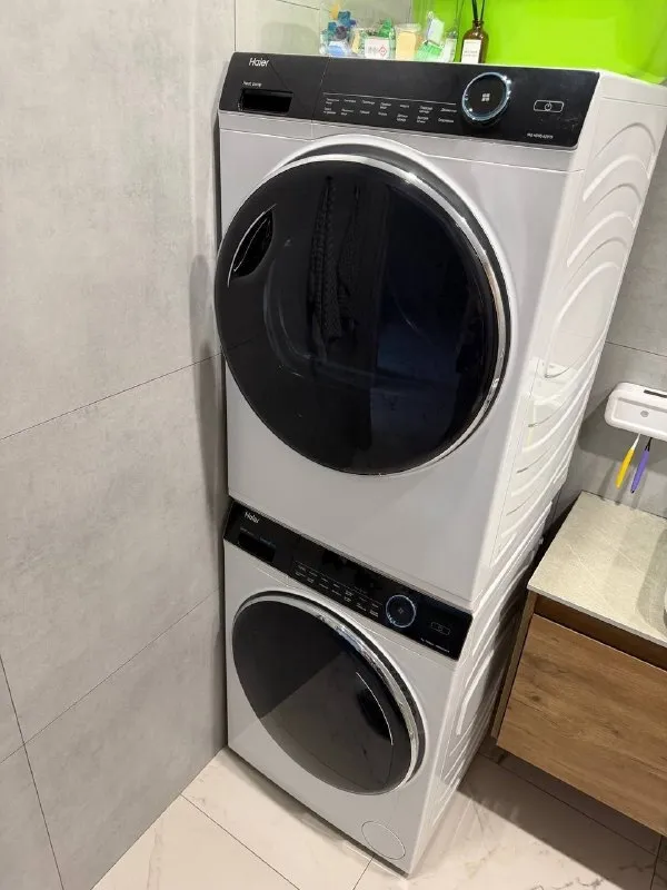 Сушильная и стиральная машинки haier