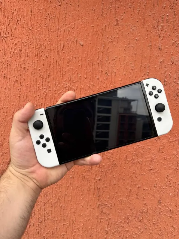 Nintendo Switch OLED White