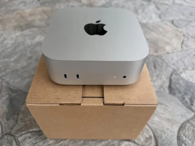 Apple Mac Mini M4 PRO Desktop Computer