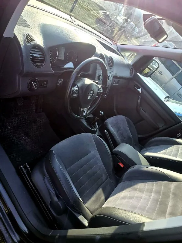 Volkswagen Caddy Maxi (7 мест)