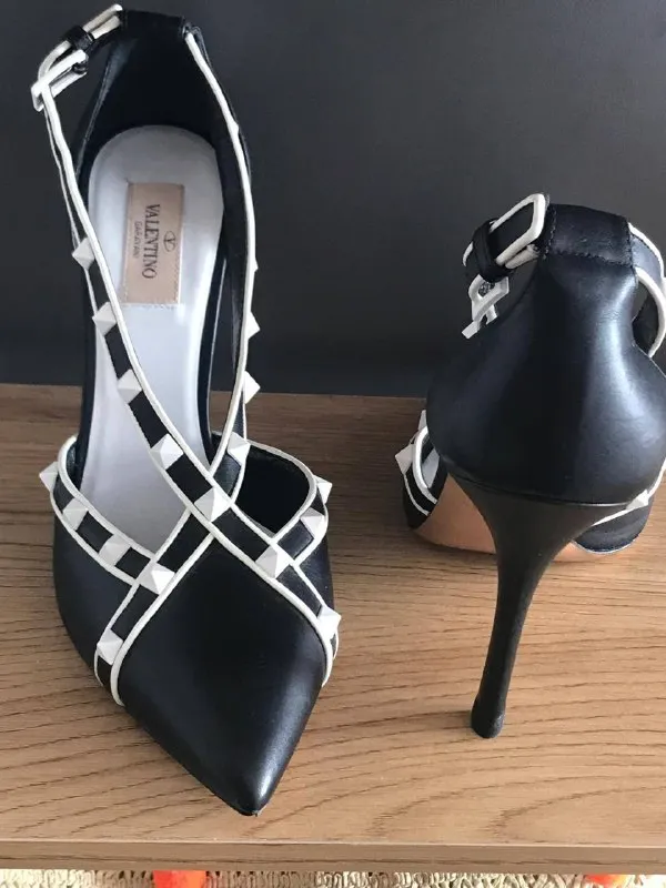 Винтажные туфли Valentino Garavani Rockstud Black White Pumps