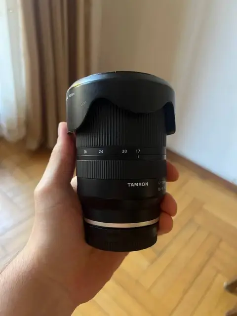 Объектив Tamron 17-28 F2.8 Sony E — Тбилиси — 1 400 ₾