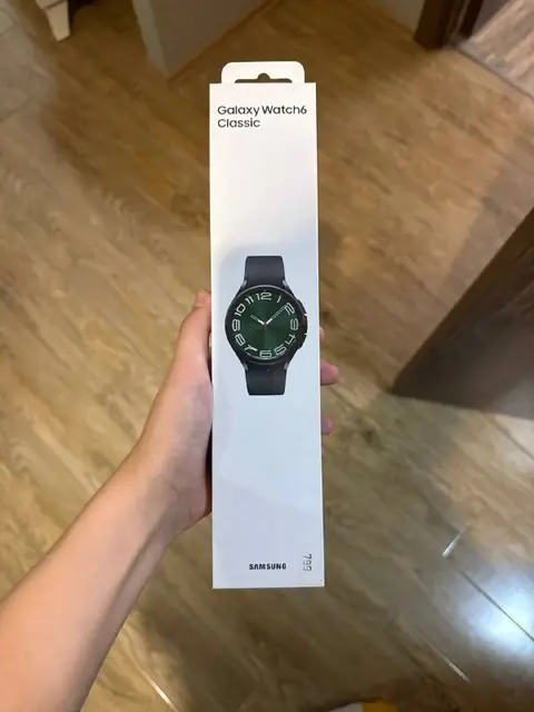 Коробка от часов galaxy watch 6 — Тбилиси