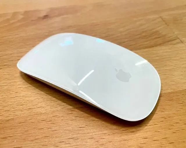 Оригинальная беспроводная мышка Apple Magic Mouse — Тбилиси — 180 ₾