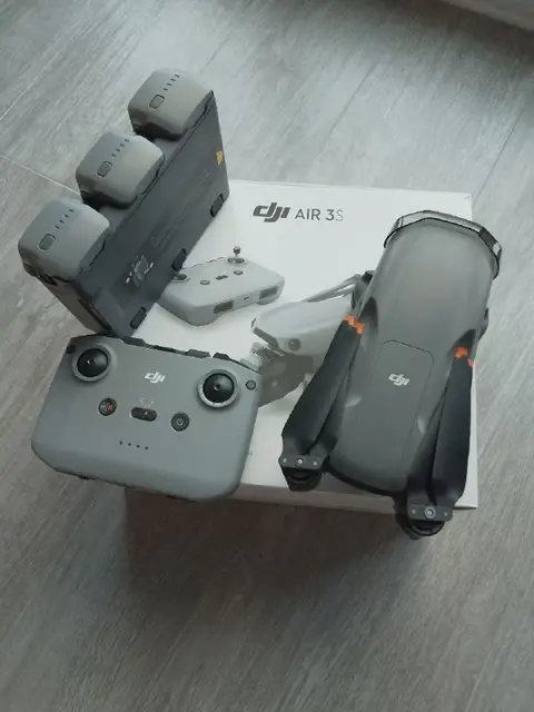 DJI Air 3S fly more combo — Batumi — 4,000 ₾