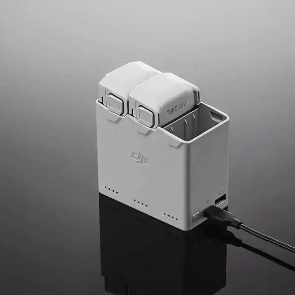 2 оригинальные батареи + зарядный хаб DJI — Батуми — 550 ₾