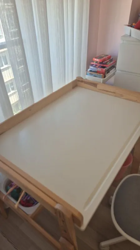 Стол и стул IKEA