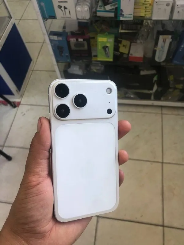 XR в корпусе 17pro