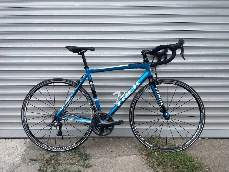 Шоссейный велосипед Trek Alpha Shimano Ultegra 3×10
