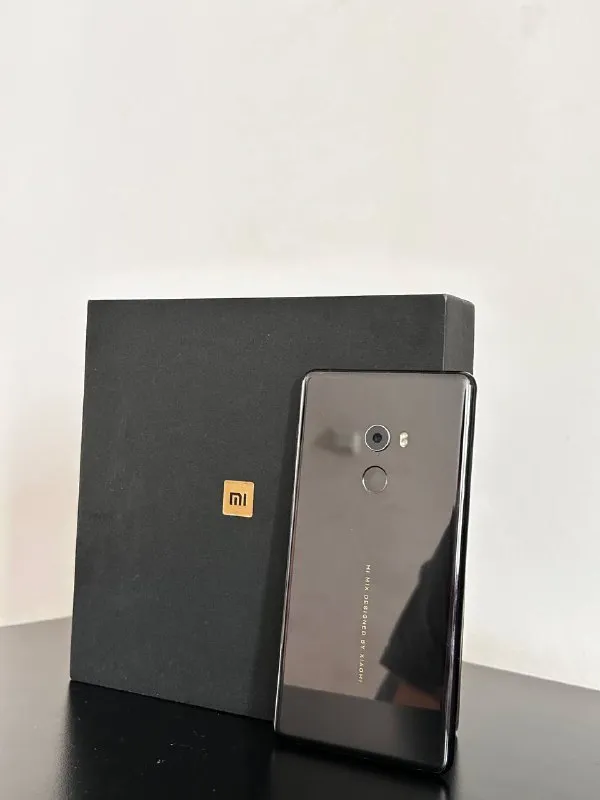 Смартфон Xiaomi Mi MIX 2 6/64GB
