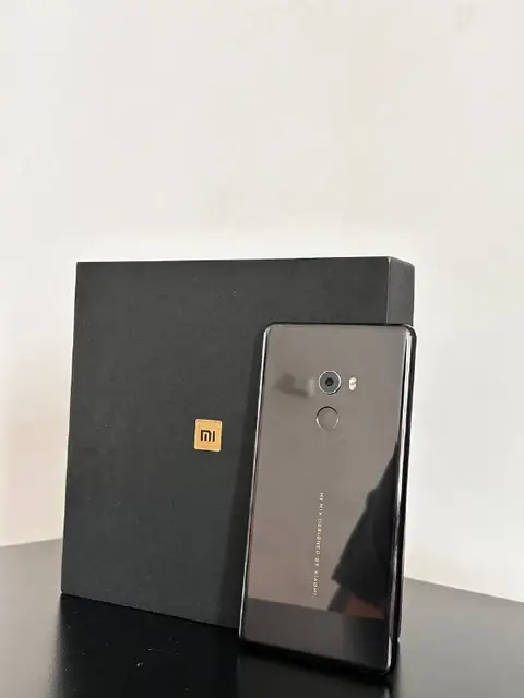 Смартфон Xiaomi Mi MIX 2 6/64GB — Тбилиси — 200 ₾