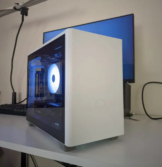 Корпус Cooler Master NR200P — Тбилиси — 180 ₾