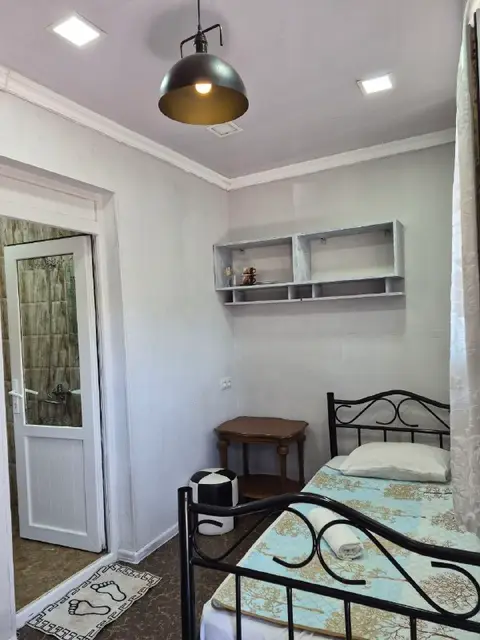 Помещение 12 кв. м в Батуми — Батуми — 500 ₾