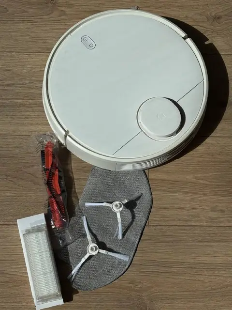 Робот-пылесос Xiaomi Mijia 3 °C с функцией влажной уборки — Тбилиси — 180 ₾