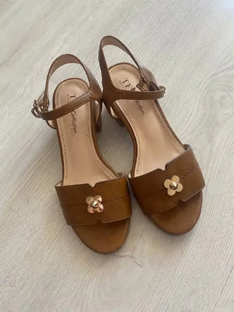 Босоножки женские — Tbilisi — 20 ₾