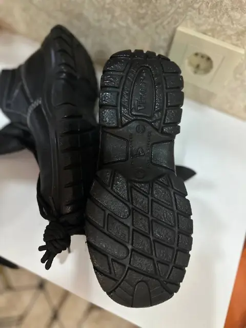 Safety shoes — Batumi — 15 ₾