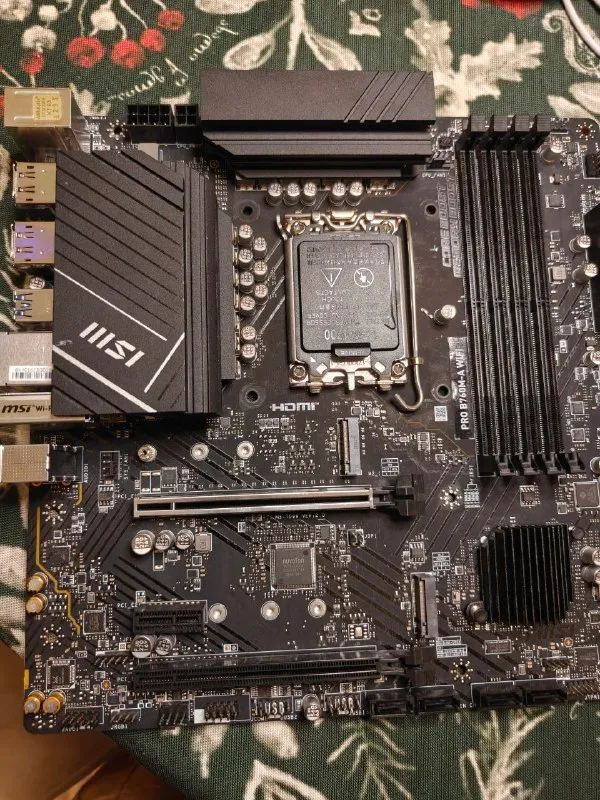 Материнская плата MSI PRO B760M-A WIFI