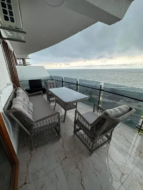 Квартира 1+1 на первой линии — Batumi — 465 $