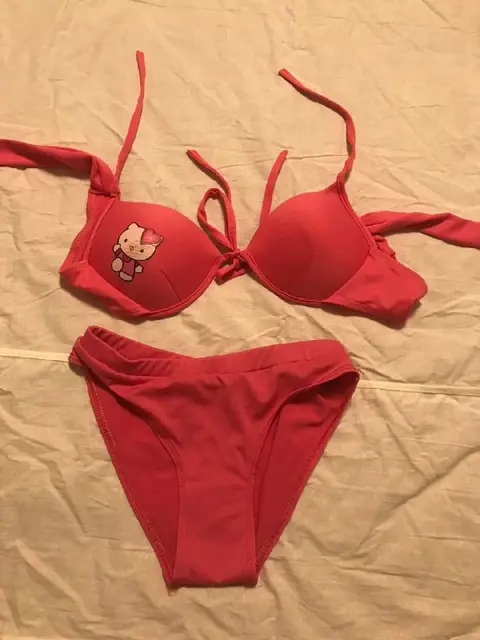 Купальничек с хеллоу китти — Тбилиси — 15 ₾