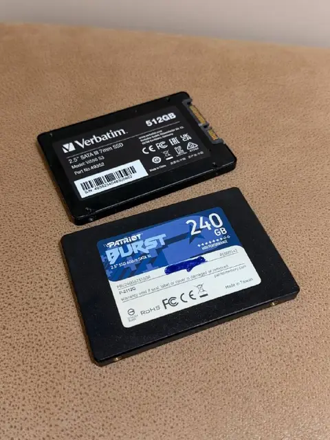 SSD 240 ГБ и SSD 512 ГБ — Батуми — 130 ₾