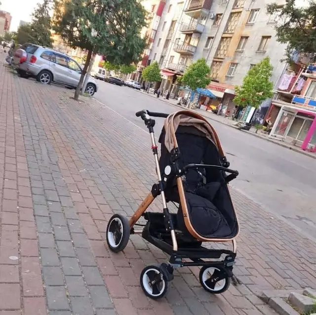 Детскую коляску — Batumi — 150 ₾