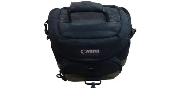 Зеркальная камера Canon Rebel T3 — Тбилиси — 400 ₾