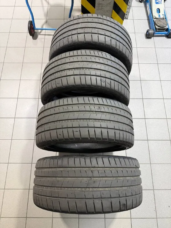 Kumho Ecsta Sport S