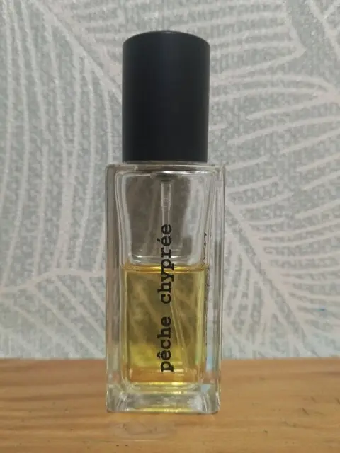 Voskanian Peche Chypree — Батуми — 100 ₾