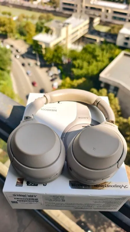 Sony WH-1000XM4
