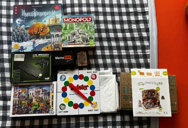 Консоль с ретро-играми — Тбилиси — 25 ₾
